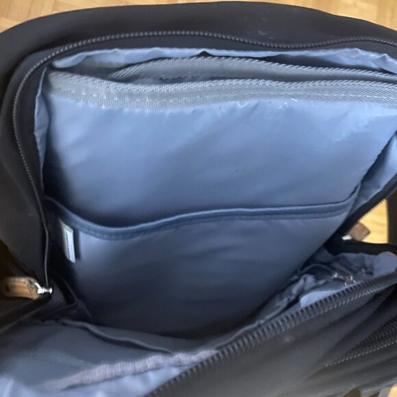 Diaper Bag Backpack – Multifunction Baby Bag – Unisex - Picture 3 of 6